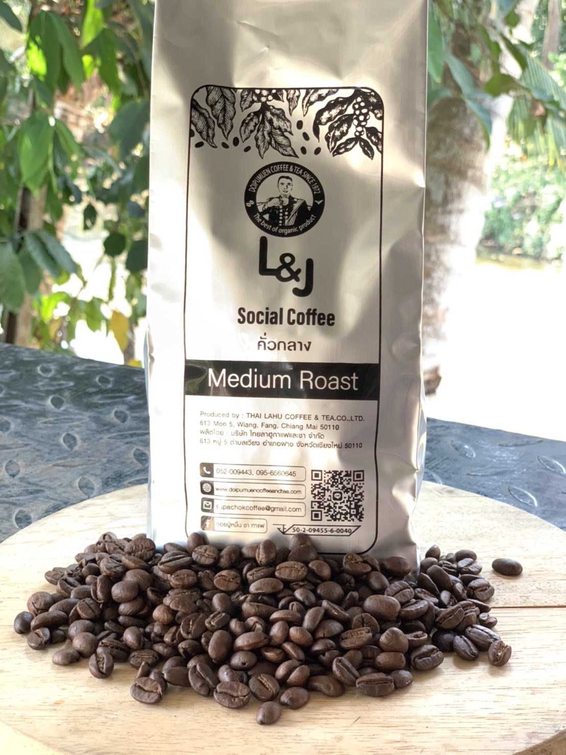 เมล็ดกาแฟ L&J อราบิก้า 100% คั่วกลาง (ดอยปู่หมื่น) 250 กรัม L&J Arabica coffee 100% medium roasted (Doi Pumuen Brand) 250g